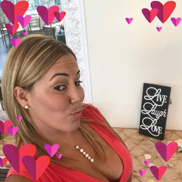 Meet your Posher, Perez - Picture 1 of 1